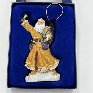 Vintage Pipka's 2001 Stories Of Christmas Carpenter Santa 11435 Holiday Ornament